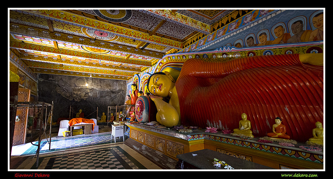 Buddha, Anuradhapura, Sri Lanka